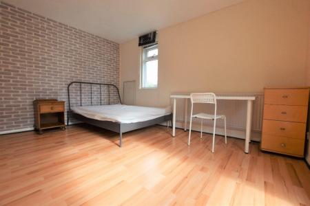 8 Payton Mews - 4 Bedroom Student Home - CCCU