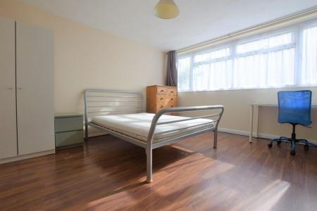 4 bedroom Terraced House to let in 8 Payton Mews - 4 Bedroom Student Home - CCCU