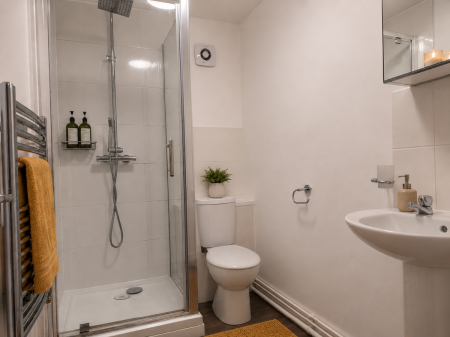 5 bedroom Terraced House to let in Downs Road, Canterbury - Close to UKC
