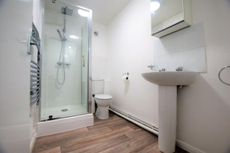 5 bedroom Terraced House to let in Downs Road, Canterbury - Close to UKC