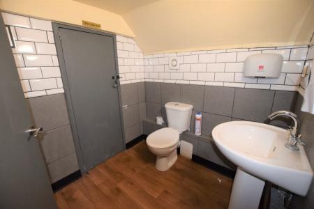 0 bedroom Shop to let in Burgate, Canterbury