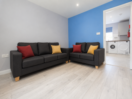 5 bedroom Terraced House to let in 5 Bed Student Home - 80 Downs Road, Canterbury