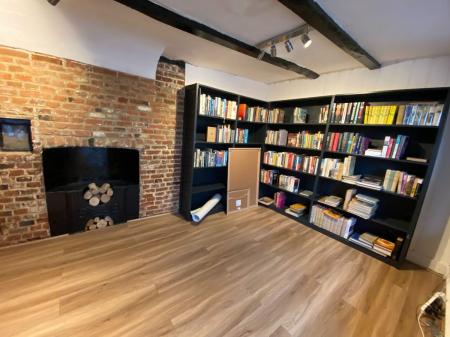 0 bedroom Shop to let in Burgate, Canterbury