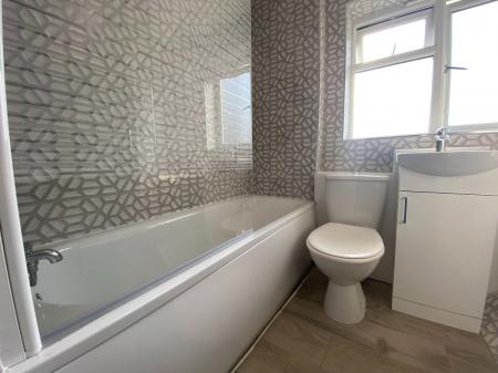 5 bedroom Terraced House to let in 5 Bedroom Student Home - 9 Montfort Close, UKC