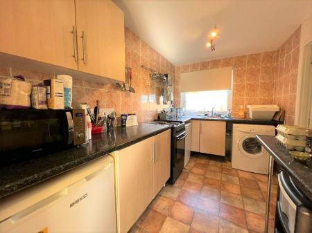 3 bedroom Terraced House to let in 15 Ancress Close, Canterbury