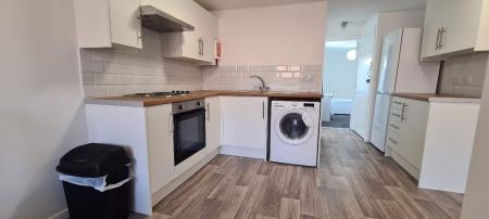 2 bedroom Flat to let in Turnagain Lane, Canterbury