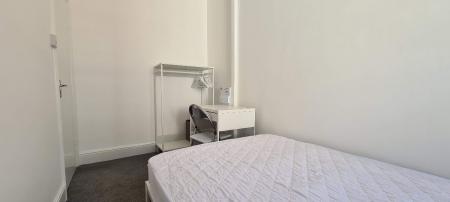 2 bedroom Flat to let in Flat 2, 4 Turnagain Lane, Canterbury