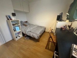 5 bedroom Semi-detached house to let in 5 Bed Student Home - 26College Road, Canterbury