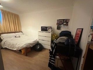 5 bedroom Semi-detached house to let in 5 Bed Student Home - 26College Road, Canterbury