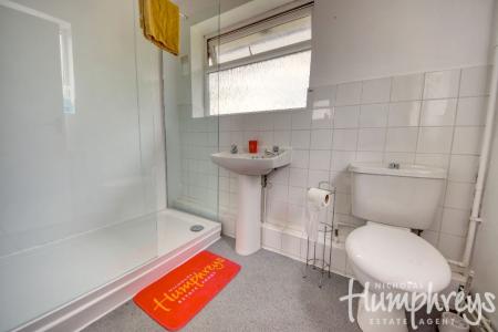 5 bedroom Semi-detached house to let in 7 College Road