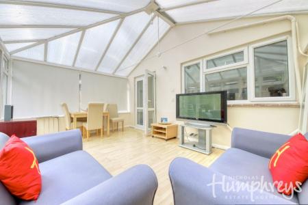 5 bedroom Semi-detached house to let in College Road, opposite CCCU