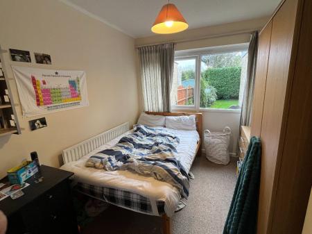6 bedroom Terraced House to let in 6 Bed Student Home - 32 Kemsing Gardens