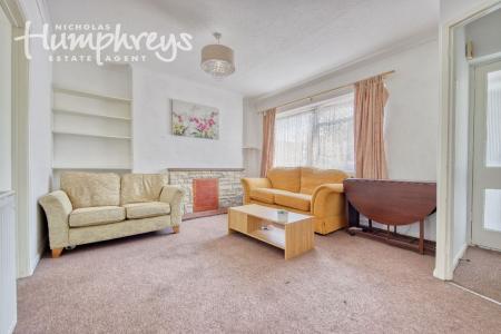 5 bedroom Semi-detached house to let in 5 Bed Student Home - 17 Mead Way