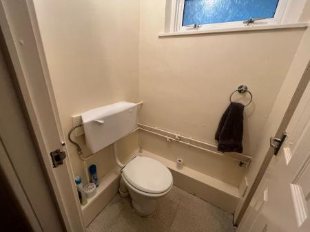 4 bedroom Terraced House to let in 73 Downs Road, Canterbury