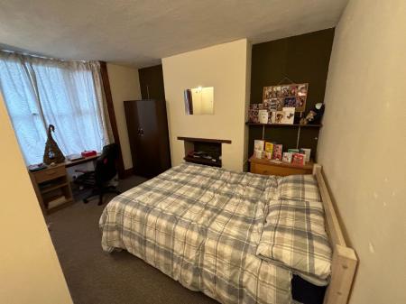 5 bedroom Terraced House to let in 5 Bed Student Home - 2 Tudor Road, Canterbury