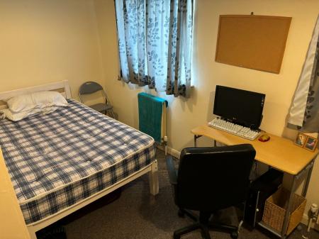 5 bedroom Terraced House to let in 5 Bed Student Home - 9 Regency Place, Canterbury