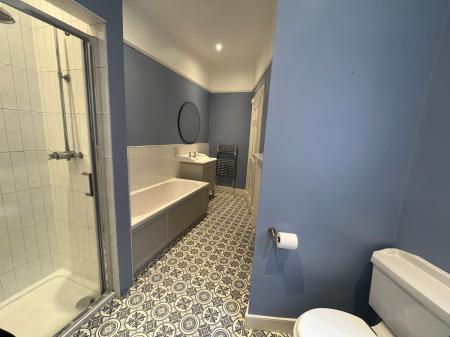 4 bedroom Terraced House to let in The Precincts, Canterbury