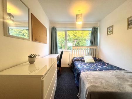 4 bedroom House share to let in Ancress Close, Canterbury