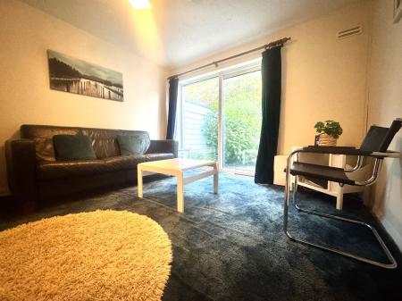 4 bedroom House share to let in Ancress Close, Canterbury