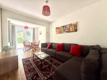 Downs Road, Canterbury