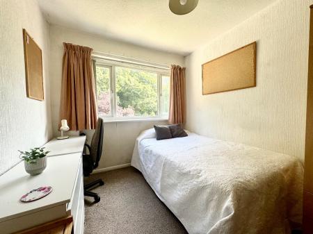 4 bedroom Terraced House to let in Downs Road, Canterbury