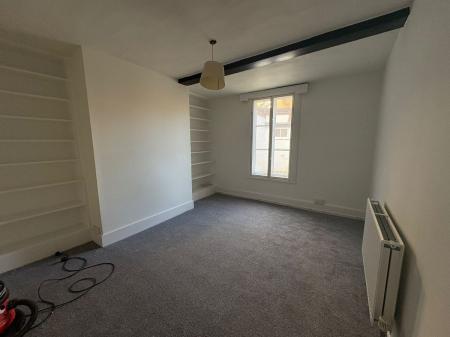 3 bedroom Terraced House to let in The Precincts, Canterbury