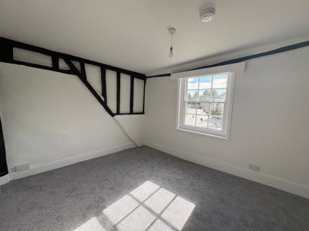 3 bedroom Terraced House to let in The Precincts, Canterbury