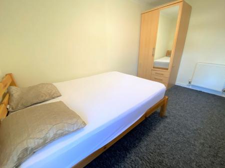 4 bedroom Bungalow to let in 4 Bed Student House - 53 Ulcombe Gardens, UKC