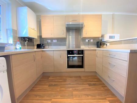 4 Bed Student House - 53 Ulcombe Gardens, UKC