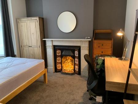 4 bedroom Terraced House to let in 28 Martyrs Field Road, Canterbury