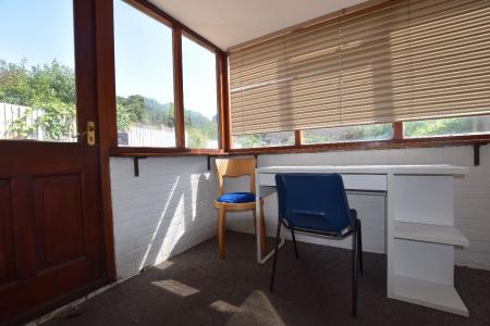 4 bedroom Terraced House to let in Tunstall Road, Canterbury