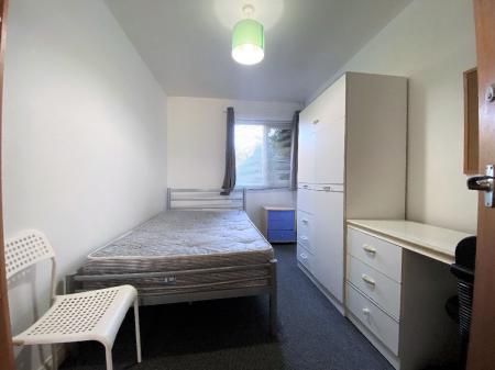 4 bedroom Terraced House to let in 4 Bed Student Home - 14 Otham Close, Canterbury