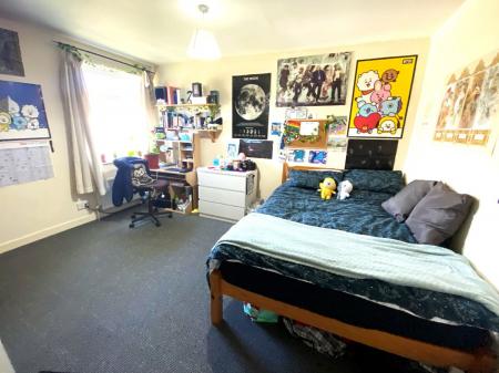 4 bedroom Terraced House to let in 4 Bed Student Home - 5 Headcorn Drive, Canterbury