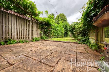 4 bedroom Terraced House to let in Beverley Road