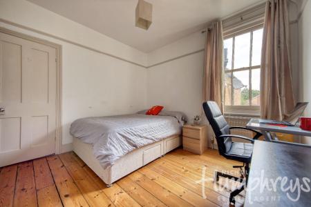 4 bedroom Terraced House to let in Beverley Road