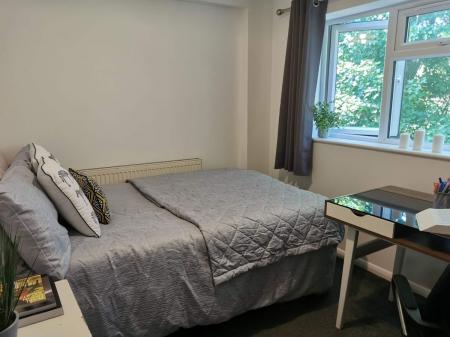 7 bedroom Terraced House to let in 5 Bed Student Home - 43 Downs Road, Canterbury