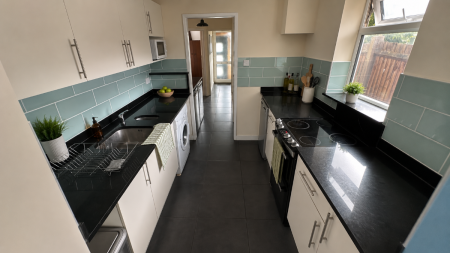 5 bedroom Semi-detached house to let in 5 Bed Student Home - 117 Tenterden Drive, Canterbury