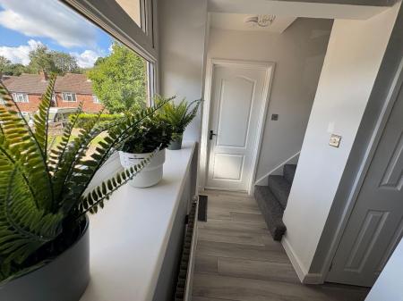 4 bedroom Terraced House to let in Tunstall Road, Canterbury