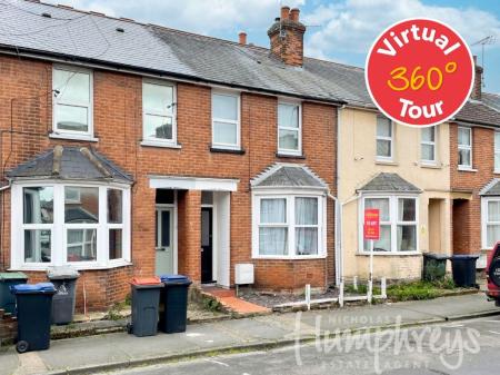 4 bedroom Terraced House to let in St Martins Road