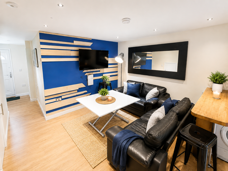 5 bedroom Semi-detached house to let in 5 Bed Student House - Rhodaus Close, CCCU