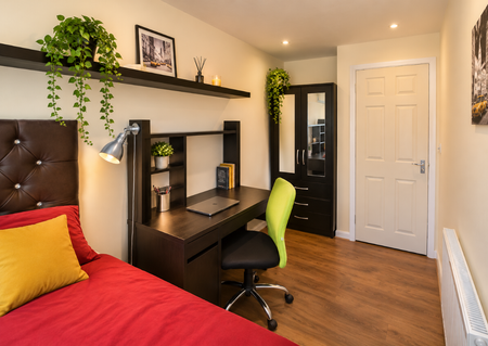 5 bedroom Semi-detached house to let in 5 Bed Student House - Rhodaus Close, CCCU