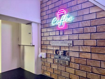 5 bedroom Semi-detached house to let in 17 Edward Road, Canterbury, Kent, CT1