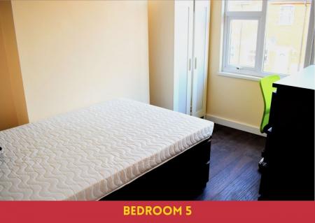 6 bedroom Semi-detached house to let in 11 Gordon Road, Canterbury, Kent, CT1