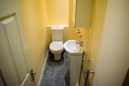 7 bedroom Terraced House to let in 7 Bed Student House - Wincheap