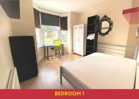 5 bedroom Semi-detached house to let in 5 Bed Student Home - 22 Salisbury Road