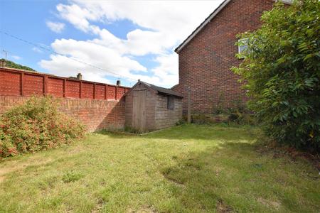 5 bedroom Terraced House to let in 5 Bed Student Home - 27 Godden Road