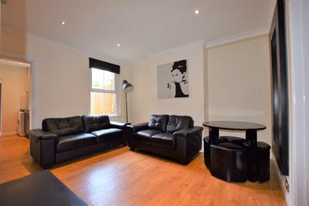 5 Bed Student House - 33 Guildford Road