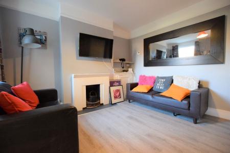 5 Bed Student House - 23 Tudor Road