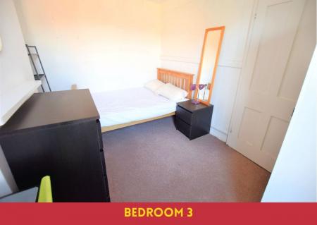 5 bedroom Semi-detached house to let in 5 Bed Student House - 23 Tudor Road