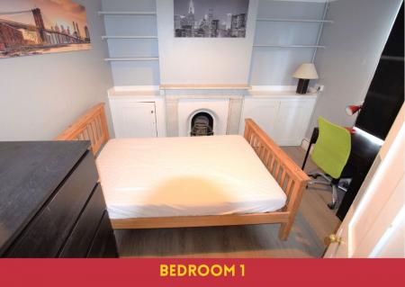 5 bedroom Semi-detached house to let in 5 Bed Student House - 23 Tudor Road